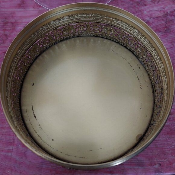 Vtg Apollo Gold Tone Metal Filigree Jewelry Box with Glass Top with Design - Picture 14 of 16